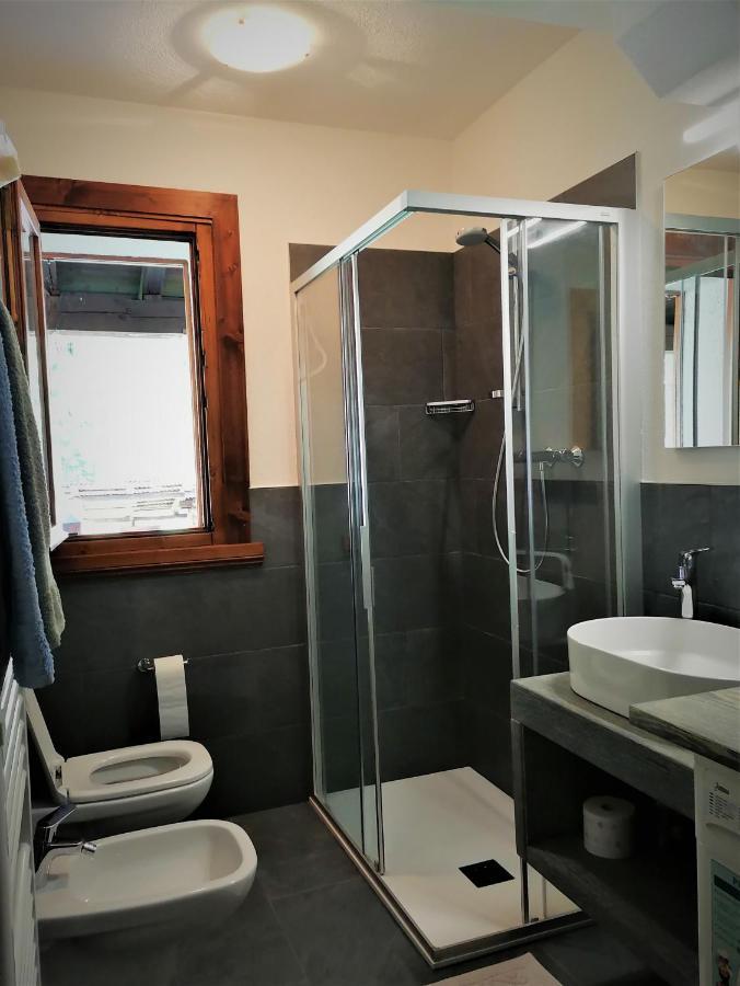 Casa Federica Appartement Isolaccia Buitenkant foto