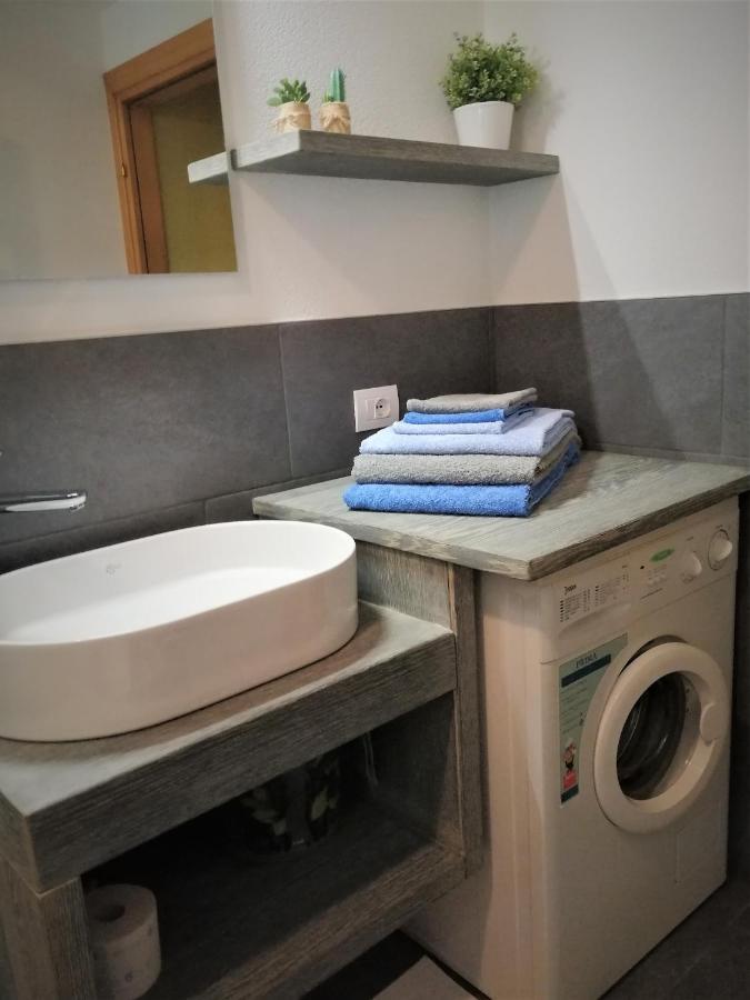 Casa Federica Appartement Isolaccia Buitenkant foto