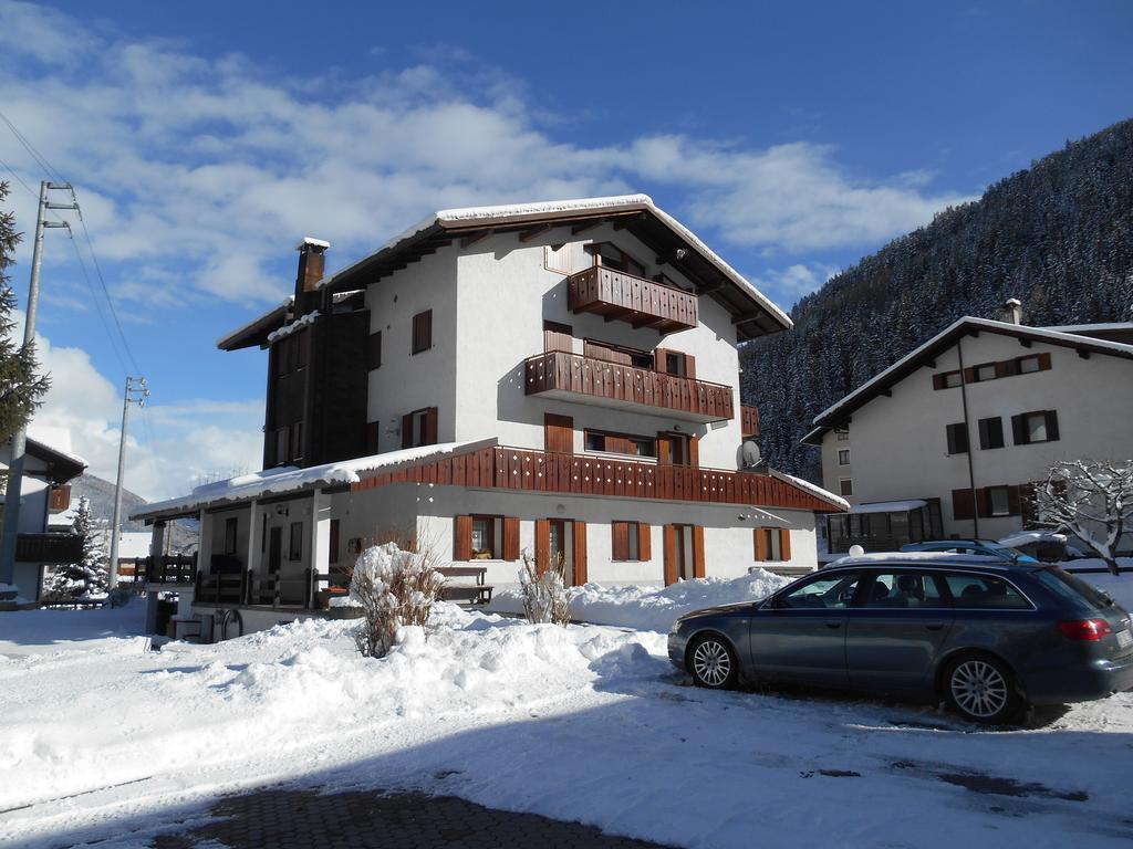 Casa Federica Appartement Isolaccia Buitenkant foto